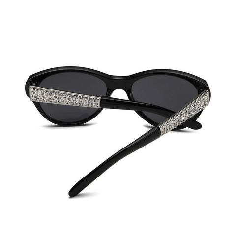 Classy Oval Frame Sunglasses